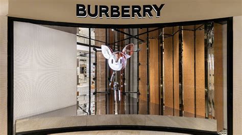 burberry place marketing mix|burberry kisses marketing strategy.